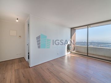 Departamento en Venta en Macul 2D/2B + Estacionamiento y Gran Bodega