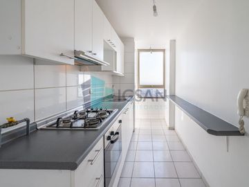 Departamento en Venta en Macul 2D/2B + Estacionamiento y Gran Bodega