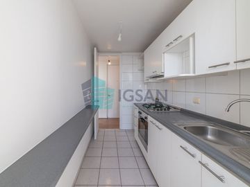 Departamento en Venta en Macul 2D/2B + Estacionamiento y Gran Bodega