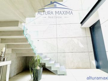 Casa en Venta Coto Valeira Zona Real Zapopan