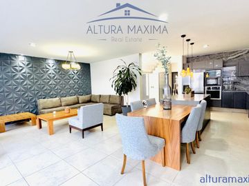 Casa en Venta Coto Valeira Zona Real Zapopan