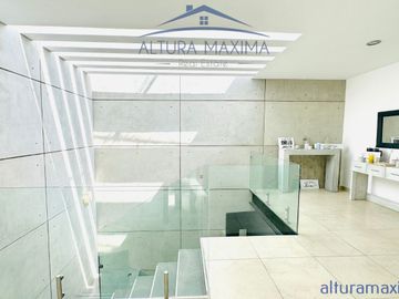 Casa en Venta Coto Valeira Zona Real Zapopan