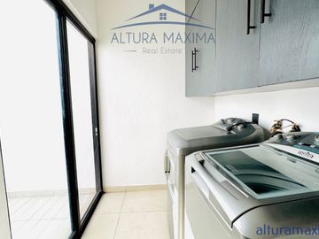 Casa en Venta Coto Valeira Zona Real Zapopan