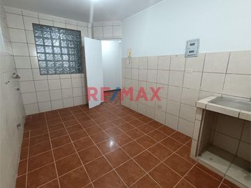 Venta De Edificio De 5 Pisos En Pueblo Libre