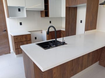 Hermosa casa con Rooftop en Cennet Residencial