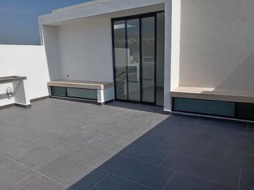 Hermosa casa con Rooftop en Cennet Residencial