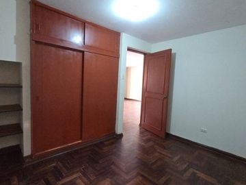 VENDO DPTO. PISO 2 VISTA EXTERNA MAYORAZGO ATE
