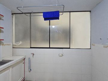 VENDO DPTO. PISO 2 VISTA EXTERNA MAYORAZGO ATE
