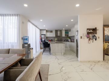 Casa en Venta en Bosques de Zavaleta