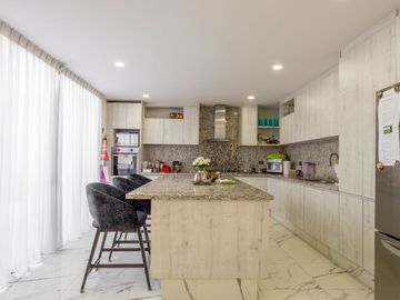 Casa en Venta en Bosques de Zavaleta