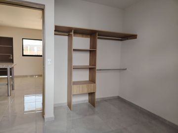 Casa 3 recámaras cerca Periférico y Prol. Av Guadalupe