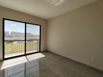 Casa 3 recámaras cerca Periférico y Prol. Av Guadalupe