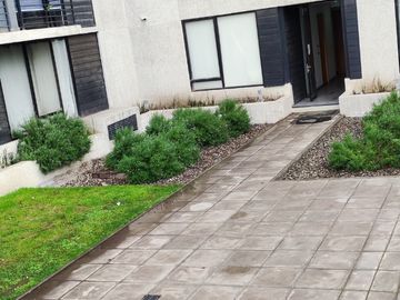 Departamento 1D/1B en Venta Semi Nuevo, Vista Despejada, a Pasos del Metro Hospitales