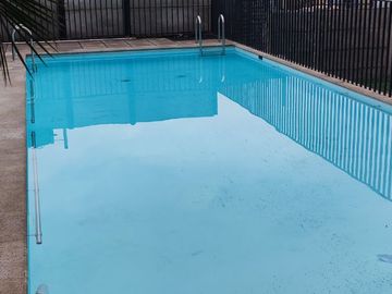 Departamento 1D/1B en Venta Semi Nuevo, Vista Despejada, a Pasos del Metro Hospitales