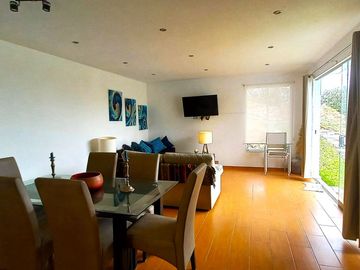 SE VENDE LINDA CASITA EN PACHACAMAC *A 10 MINUTOS DE LA PLAZA *INDEPENDIZADO *DOCUMENTOS AL DIA