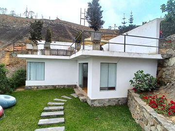 SE VENDE LINDA CASITA EN PACHACAMAC *A 10 MINUTOS DE LA PLAZA *INDEPENDIZADO *DOCUMENTOS AL DIA