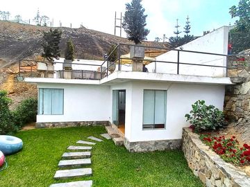 SE VENDE LINDA CASITA EN PACHACAMAC *A 10 MINUTOS DE LA PLAZA *INDEPENDIZADO *DOCUMENTOS AL DIA