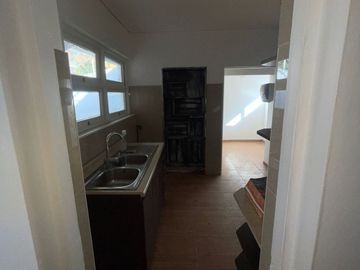 QUILPUE, CASA 1 PISO, SECTOR EL SOL. 4D 2B