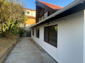 QUILPUE, CASA 1 PISO, SECTOR EL SOL. 4D 2B