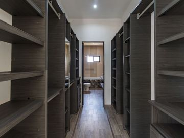 Hermosa Casa en Venta con PANELES SOLARES en Gran Santa Fe, Mérida Yucatán