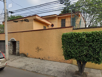 HERMOSA CASA EN VENTA EN AV. SA DIEGO, CUERNAVACA DE RECUPERACION BANCARIA, ADJUDICADA Y CON POSESION A UN SUPER PRECIO!!! *NO CREDITOS*