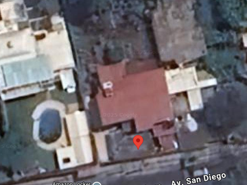 HERMOSA CASA EN VENTA EN AV. SA DIEGO, CUERNAVACA DE RECUPERACION BANCARIA, ADJUDICADA Y CON POSESION A UN SUPER PRECIO!!! *NO CREDITOS*