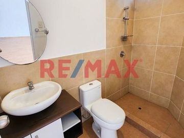 VENTA DE DEPARTAMENTO CON ESTACIONAMIENTO EN SURCO&BARRANCO 67.64M2