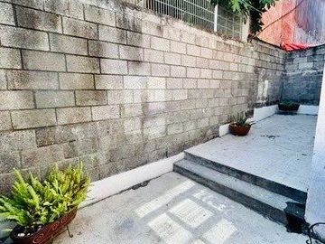 CASA DUPLEX PLANTA BAJA POR EL MERCADO DE ABASTOS