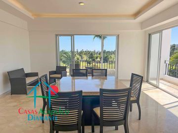 Departamentos en venta con terrazas y vista al campo de golf