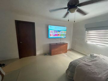 Hermosa y cómoda casa en la zona Contry de Guadalupe.