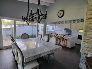 CASA EN RENTA EN EL CORAZON DE AVANDARO.
