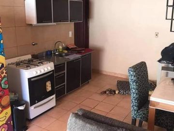 VENTA PH INTERNO 2 AMBIENTES A REFRACCIONAR - CIUDADELA