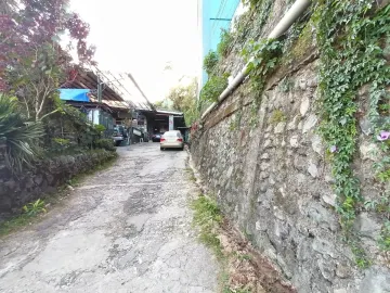 Bokawkan Commercial Area Wooden House, Baguio City