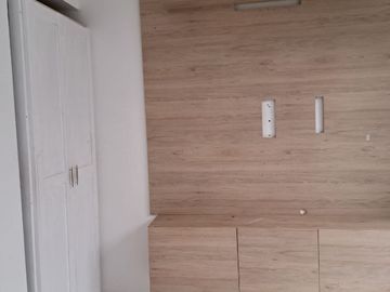 VENDO CASA REMODELADA PISO 1 EN BELEN MIRAVALLE