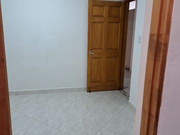 VENDO CASA REMODELADA PISO 1 EN BELEN MIRAVALLE