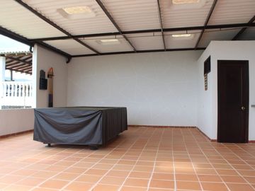 CASA CAMPESTRE EN EL CARMEN -  DAGUA