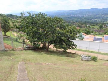 CASA CAMPESTRE EN EL CARMEN -  DAGUA