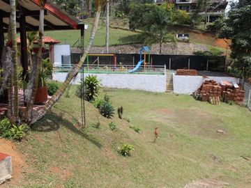 CASA CAMPESTRE EN EL CARMEN -  DAGUA