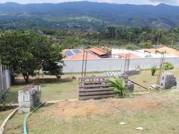CASA CAMPESTRE EN EL CARMEN -  DAGUA
