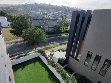 CASA EN COTO PRADERA EN CAÑADAS EN ZAPOPAN EN VENTA $17´900,000