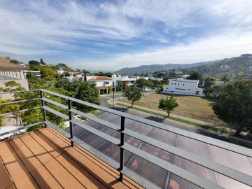 CASA EN COTO PRADERA EN CAÑADAS EN ZAPOPAN EN VENTA $17´900,000