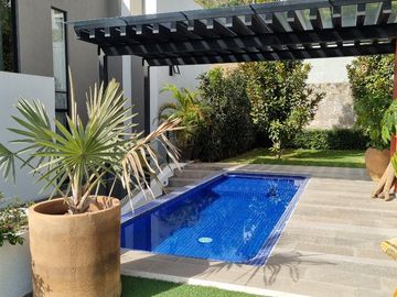CASA EN COTO PRADERA EN CAÑADAS EN ZAPOPAN EN VENTA $17´900,000