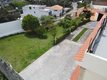 EN VENTA / CASA UNA PLANTA / VALLE DE LOS CHILLOS