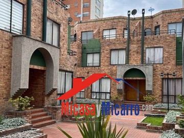 Casa en Venta en Cedritos Calle 151 Bogota