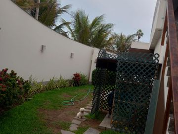 Venta de hermosa y exclusiva casa residencial en La Encanta de Villa. Chorrillos