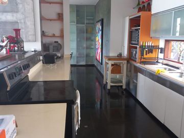 Venta de hermosa y exclusiva casa residencial en La Encanta de Villa. Chorrillos