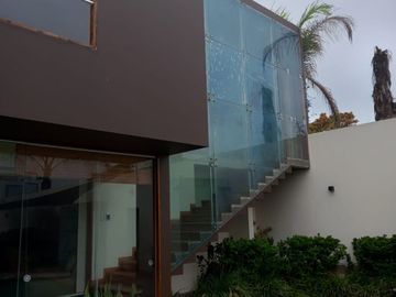 Venta de hermosa y exclusiva casa residencial en La Encanta de Villa. Chorrillos