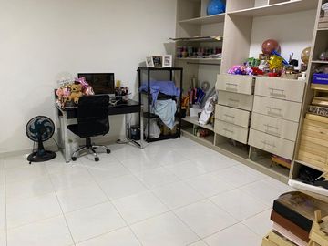 venta casa en Poblado 1
