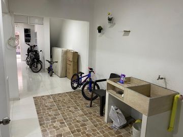 venta casa en Poblado 1