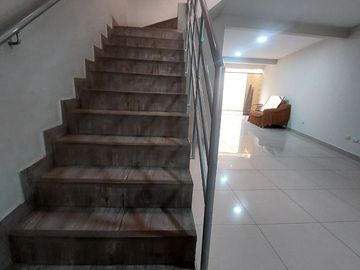 VENTA DE CASA EN SANTA CLARA ATE VITARTE